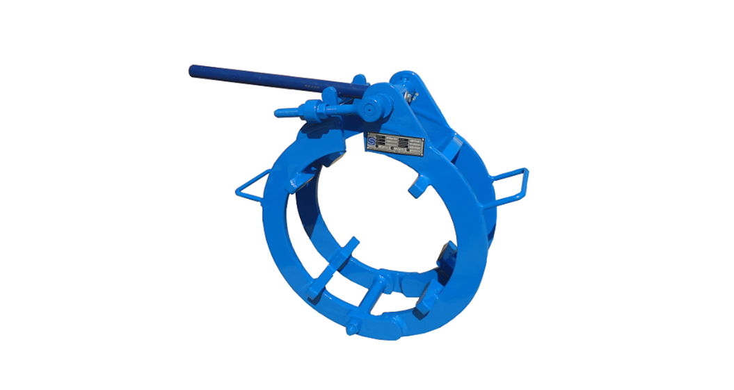 Cage Type Pipe Clamp in Córdoba, Argentina