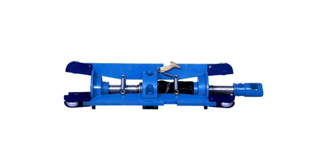 Pipe Joint Clamp in Turin, Italy